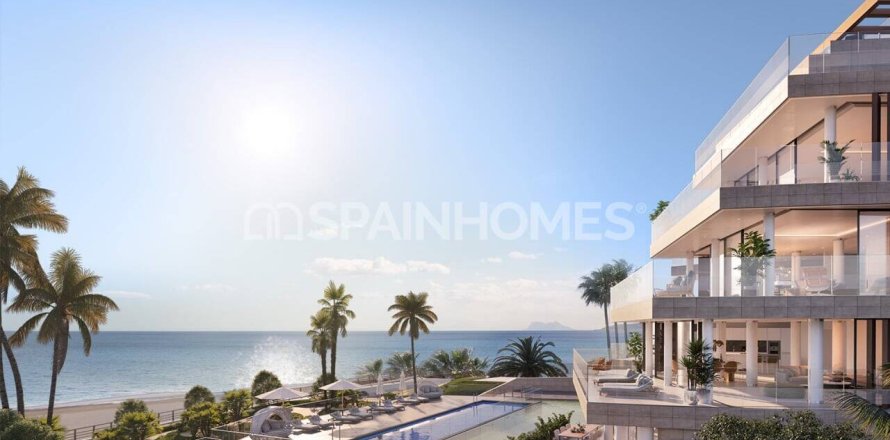 3 dormitorios Apartment en Estepona, Spain No. 26638