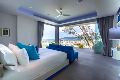 5 bedrooms Villa in Phuket, Thailand No. 3028 12