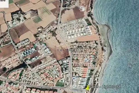 8084m² Land in Pervolia, Cyprus No. 35518 1