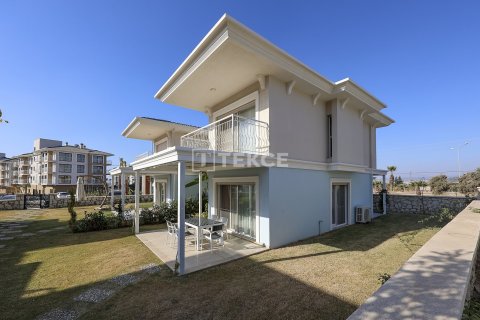 3+1 Villa en Kusadasi, Turkey No. 17680 7