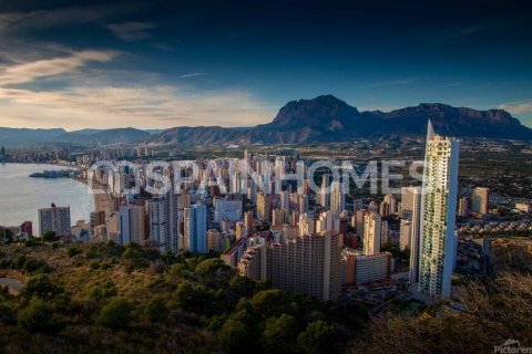 4 bedrooms Penthouse in Benidorm, Spain No. 26522 27