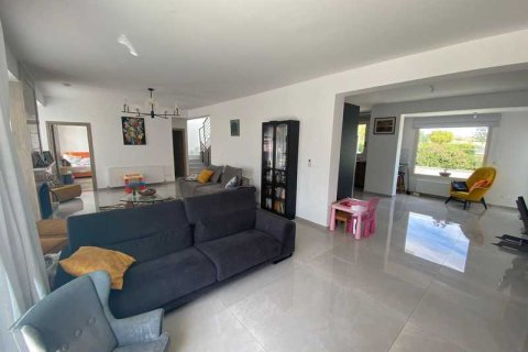 5 dormitorios House en Larnaca, Cyprus No. 65498 3