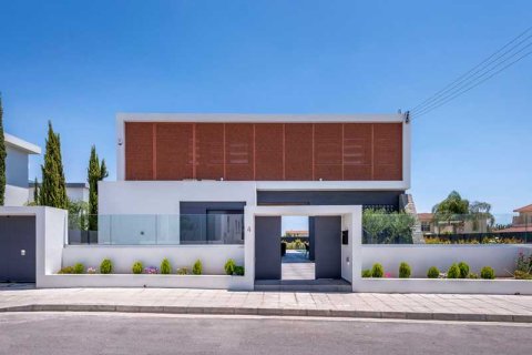 3 bedrooms Villa in Aradippou, Cyprus No. 65497 15