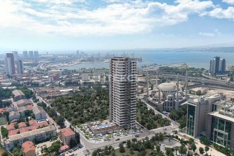 2+1 Apartment in Izmir, Turkey No. 17576 9