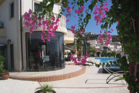 4 dormitorios Villa en Paphos, Cyprus No. 37554 2