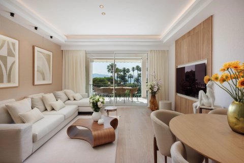 2 dormitorios Apartment en Cannes, France No. 67357 3