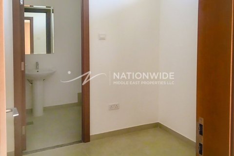 5 bedrooms Townhouse in Abu Dhabi, UAE No. 4087 6