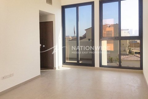 5 bedrooms Townhouse in Abu Dhabi, UAE No. 4087 8