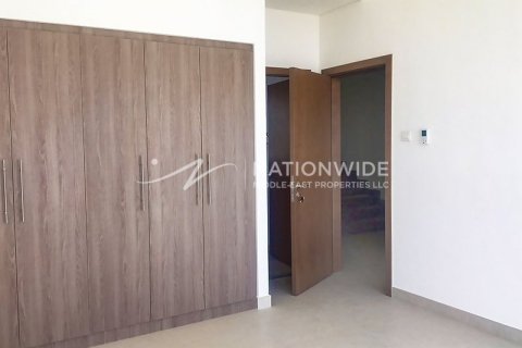 5 bedrooms Townhouse in Abu Dhabi, UAE No. 4087 10