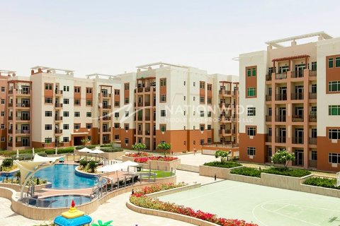 2 bedrooms Apartment in Al Ghadeer, UAE No. 3479 1