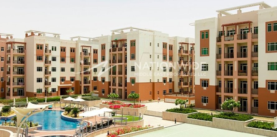 2 bedrooms Apartment in Al Ghadeer, UAE No. 3479