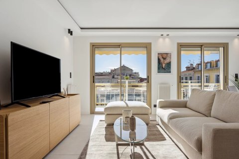 2 dormitorios Apartment en Cannes, France No. 68002 6