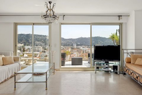 3 dormitorios Apartment en Cannes, France No. 68013 5