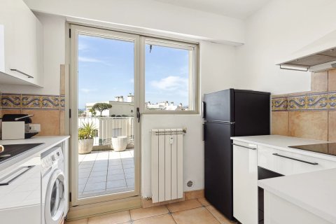 3 dormitorios Apartment en Cannes, France No. 68013 7