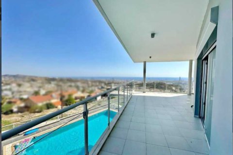 4 bedrooms Villa in Agios Athanasios, Cyprus No. 76228 4