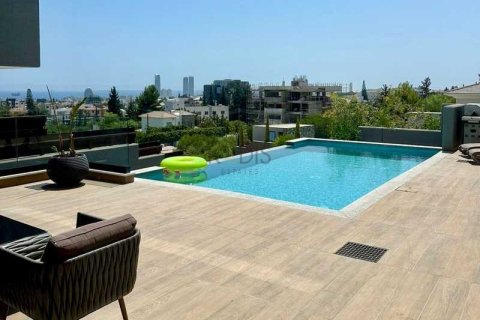 5 bedrooms Villa in Germasogeia, Cyprus No. 76229 2