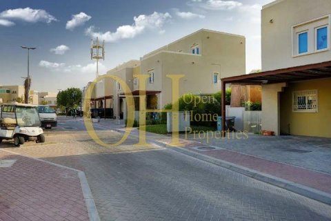 5 bedrooms Townhouse in Al Reef, UAE No. 8502 2