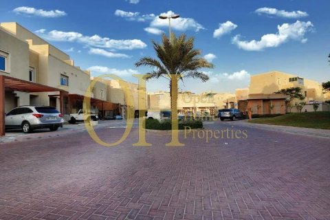 5 bedrooms Townhouse in Al Reef, UAE No. 8502 3