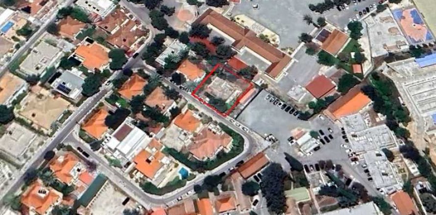 716m² Land in Nicosia, Cyprus No. 42045