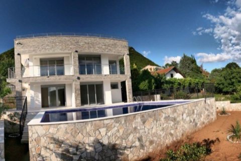 4 bedrooms House in Herceg Novi, Montenegro No. 66858 6