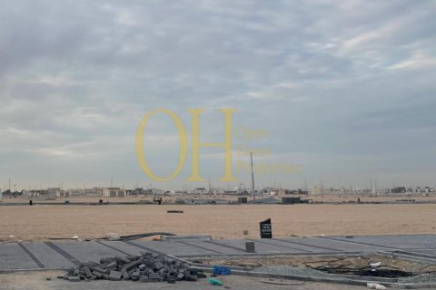 938.9m² Land en Khalifa City, UAE No. 10263 6