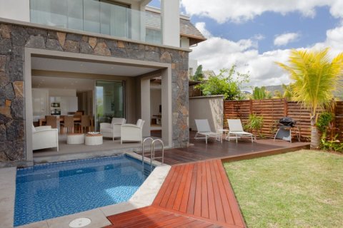 4 bedrooms Villa in Riviere Noire, Mauritius No. 60965 6