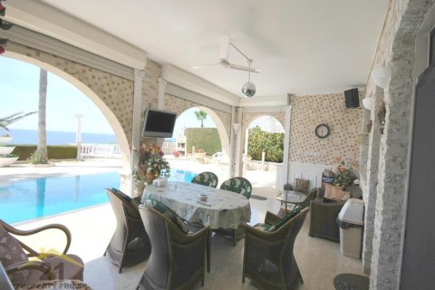 5 dormitorios Villa en Paphos, Cyprus No. 39169 7