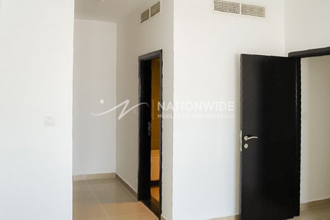 3 dormitorios Apartment en Al Reef, UAE No. 3282 4