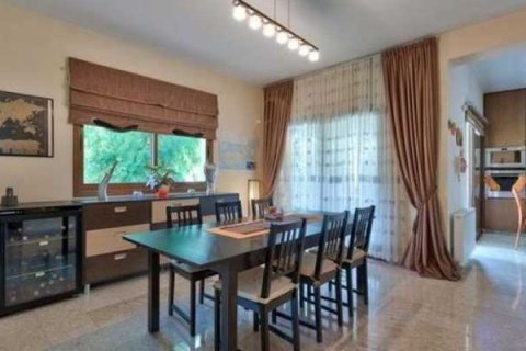 3 bedrooms Villa in Germasogeia, Cyprus No. 75806 9