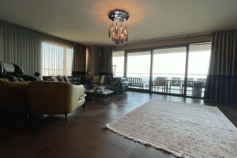 5+1 Apartment en Istanbul, Turkey No. 15614 2