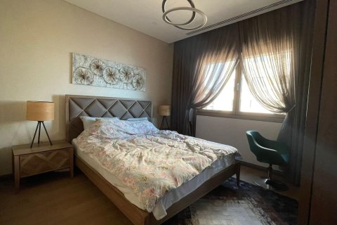 5+1 Apartment in Istanbul, Turkey No. 15614 4