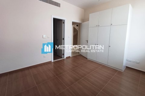 4 bedrooms Townhouse in Khalifa City, UAE No. 6702 4