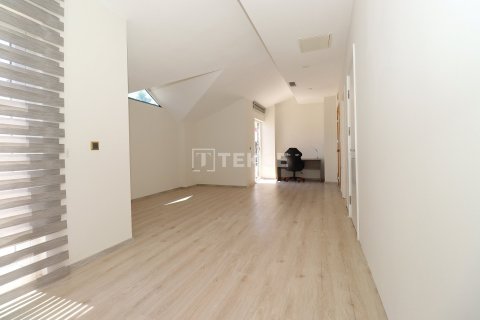 Вилла 3+1 в Анталья, Турция №92464 18