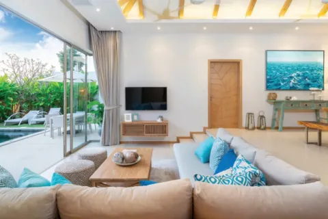 4 bedrooms Villa in Phuket, Thailand No. 2820 3