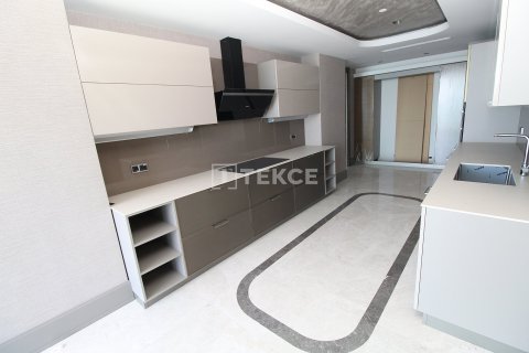 2+1 Apartment in Istanbul, Turkey No. 20760 19