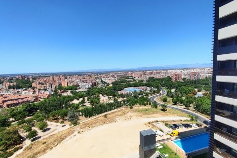 3 dormitorios Penthouse en Madrid, Spain No. 27844 13