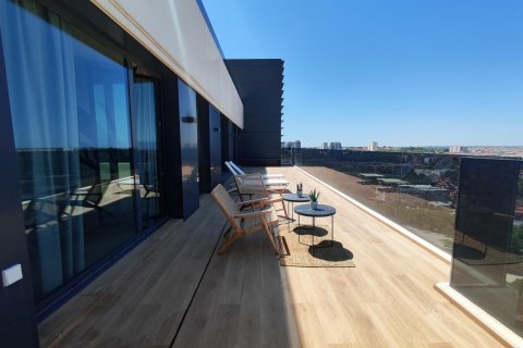 3 dormitorios Penthouse en Madrid, Spain No. 27844 1