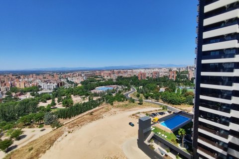 3 dormitorios Penthouse en Madrid, Spain No. 27844 17