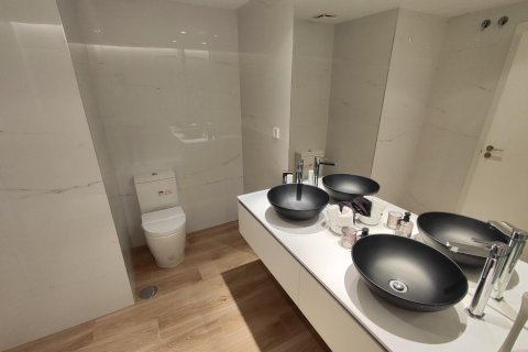 3 dormitorios Penthouse en Madrid, Spain No. 27844 28