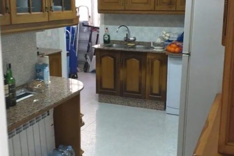 4 dormitorios Apartment en Torrevieja, Spain No. 27853 22