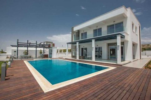 6 bedrooms House in Ayia Napa, Cyprus No. 28992 2