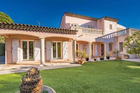 5 bedrooms Villa in Villefranche-sur-Mer, France No. 67389 6