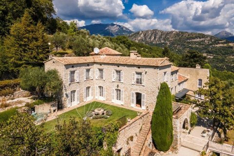 11 bedrooms Villa in Nice, France No. 67381 3