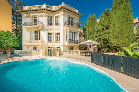 5 bedrooms Villa in Villefranche-sur-Mer, France No. 67379 1