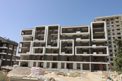 2+1 Apartment en Aksu, Turkey No. 12745 15