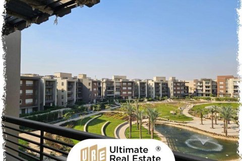 3 dormitorios Penthouse en New Giza, Egypt No. 38119 1