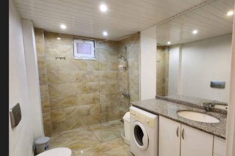 2+1 Apartment in Bektas, Turkey No. 13938 12