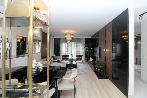 4+1 Apartment in Ankara, Turkey No. 14015 6