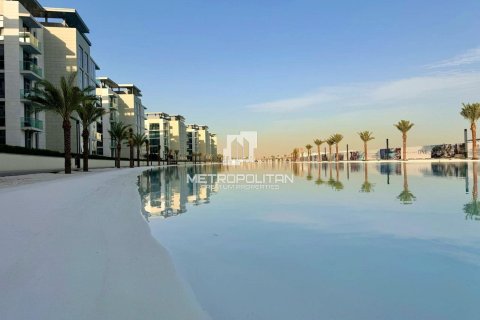 2 bedrooms Apartment in District One, UAE No. 10363 11