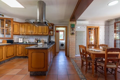 640m² House à Cullera, Spain No. 26873 29